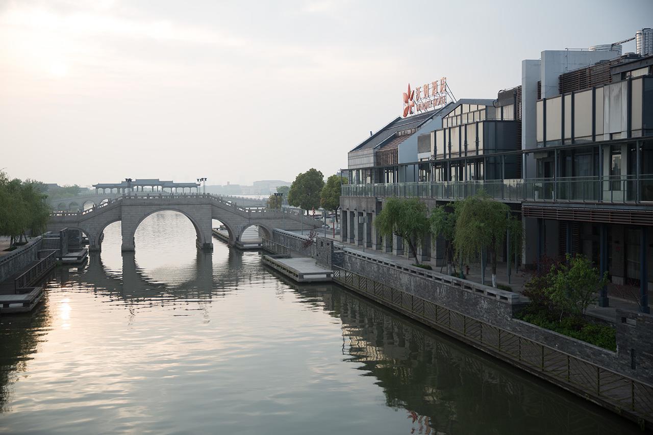 Suzhou Aomu Hotel Екстер'єр фото